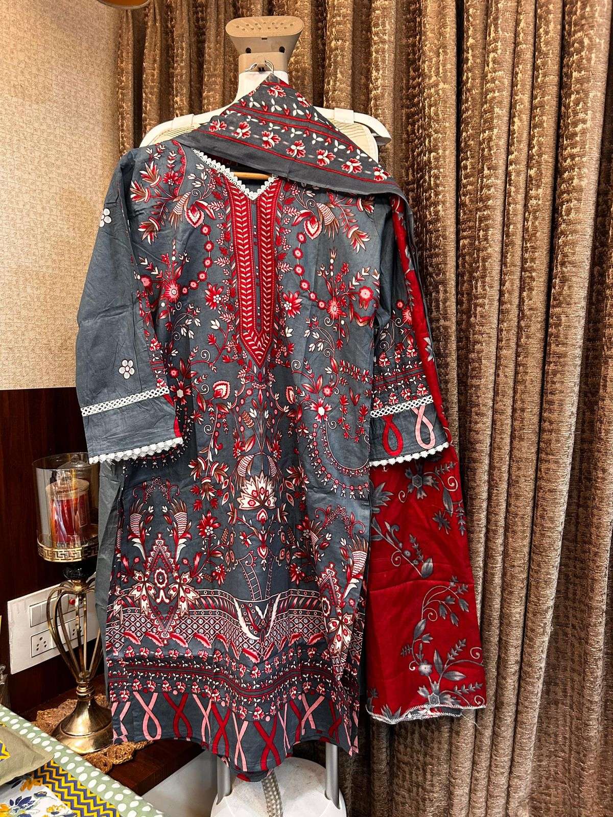 CONCEPT STORE READYMADE VOL 8 BY JADE